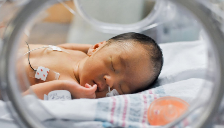 What to Expect When Your Baby Goes to the NICU: Causes, Discharge and More