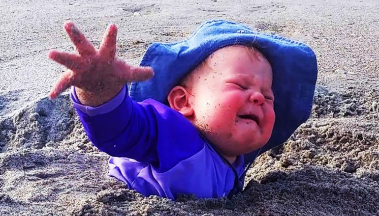 Funniest Babies On The Beach - Baby Outdoor Moments