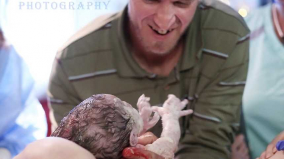Catch Of A Lifetime: After Infertility Battle, Dad Delivers Baby Barehanded