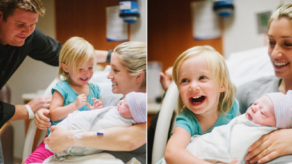 10 Moving Photos Of Siblings Meeting For The First Time