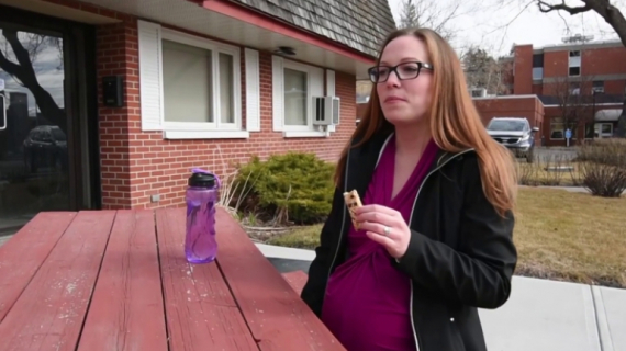 5 Tips to a Healthy Pregnancy Weight, and Food Cravings