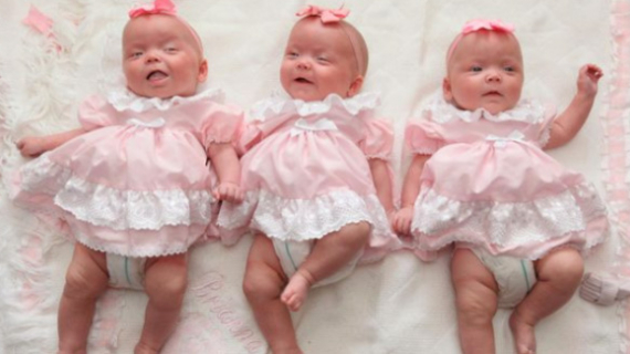 A Couple Who Were About To Start Treatment Were Stunned When They Fell Pregnant Naturally, With Triplest