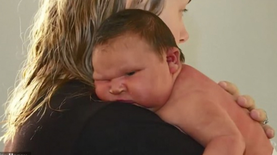 Mum Says She Has a ‘Mini Sumo Wrestler’ After Giving Birth To A Baby Girl Weighing 6kg
