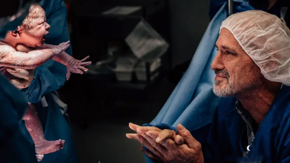 Raw Birth Photos That Capture The Beauty And Power Of Delivery