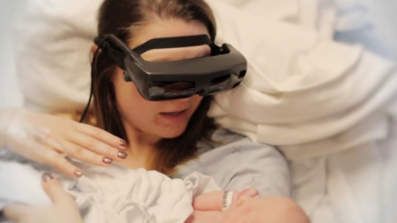 Blind Mom Sees Her Newborn Baby for the First Time
