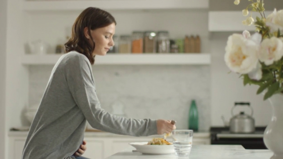 Foods to Eat and Foods to Avoid When You're Pregnant