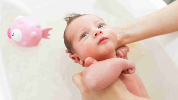 How Often Should You Bathe Your Infant?