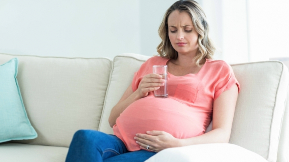 How to Deal with Pregnancy Indigestion (6 Steps)