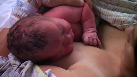 New Mums First Moments with Their Babies