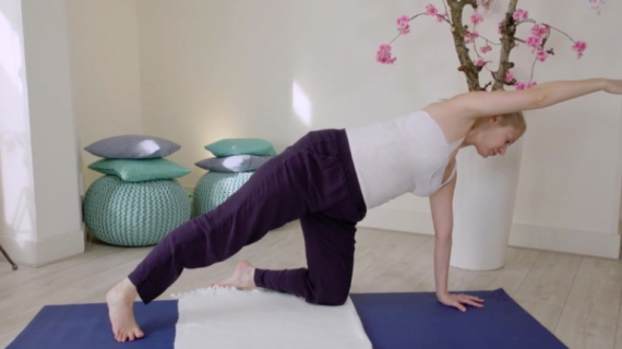 Prenatal Pilates: Calf Stretching on All Four with a Balance