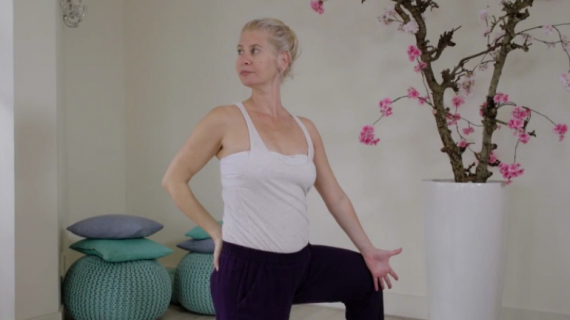 Prenatal Pilates: Forward Lunge with an Open Twist