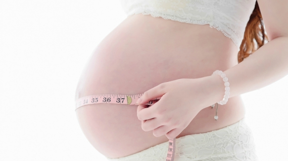 What Kinds of Problems Can Happen If You're Overweight Before You Get Pregnant?