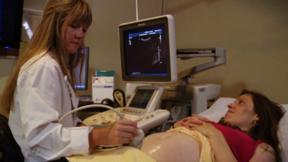 What to Expect During Amniocentesis Test?